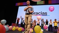 MAURICIO MACRI ES EL NUEVO PRESIDENTE MAURICIO MACRI ES EL NUEVO PRESIDENTE