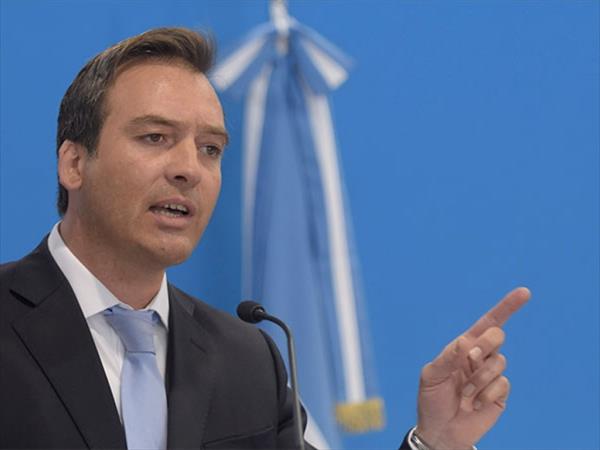 Soria pone primera como ministro Soria pone primera como ministro