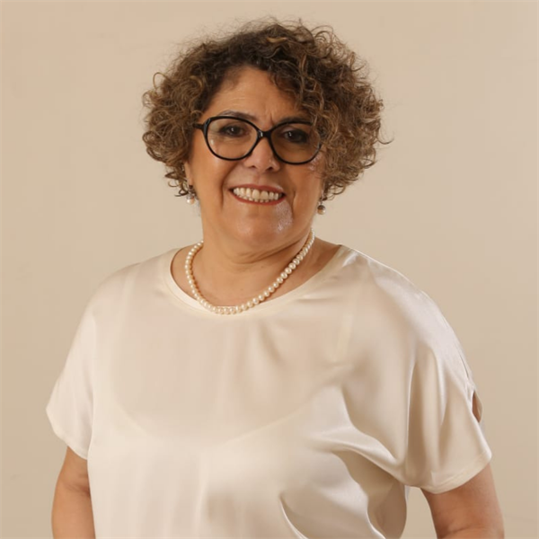 Fallecimiento de la Decana de la Facultad de Derecho y Ciencias Sociales Fallecimiento de la Decana de la Facultad de Derecho y Ciencias Sociales