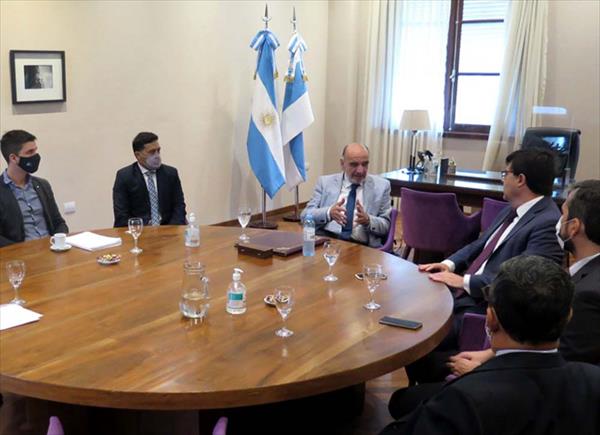 El MPF entrega vehículos recuperados del delito al Ministerio de Seguridad El MPF entrega vehículos recuperados del delito al Ministerio de Seguridad