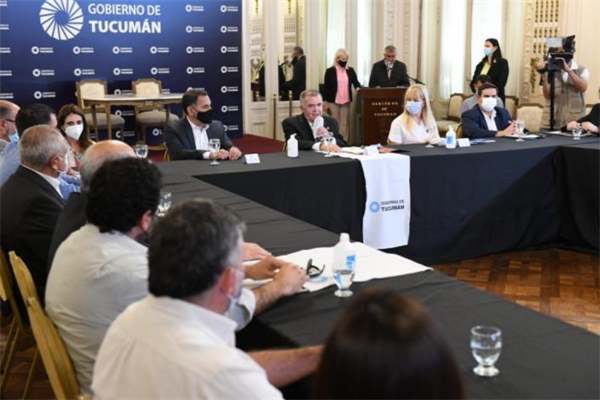 Tucumán implementa el Pase Sanitario para eventos de concurrencia masiva Tucumán implementa el Pase Sanitario para eventos de concurrencia masiva