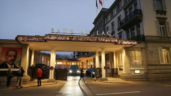 NUEVOS ARRESTOS EN SUIZA POR EL ESCÁNDALO DE CORRUPCIÓN NUEVOS ARRESTOS EN SUIZA POR EL ESCÁNDALO DE CORRUPCIÓN