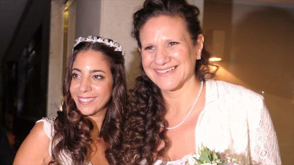 LA PRIMERA BODA GAY RELIGIOSA SE REALIZÓ EN UNA SINAGOGA PORTEÑA LA PRIMERA BODA GAY RELIGIOSA SE REALIZÓ EN UNA SINAGOGA PORTEÑA