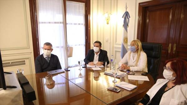 El Consejo Federal de la Salud se reunió en el marco de la pandemia El Consejo Federal de la Salud se reunió en el marco de la pandemia