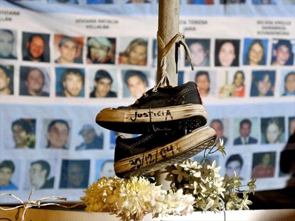 A 17 años de la tragedia de Cromañón, cuatro juicios penales, 21 condenas y asuntos civiles pendientes A 17 años de la tragedia de Cromañón, cuatro juicios penales, 21 condenas y asuntos civiles pendientes