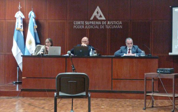 Condenaron a los autores de un homicidio de manera íntegramente oral Condenaron a los autores de un homicidio de manera íntegramente oral