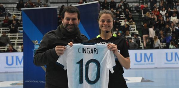 Bettina Cingari hizo historia Bettina Cingari hizo historia
