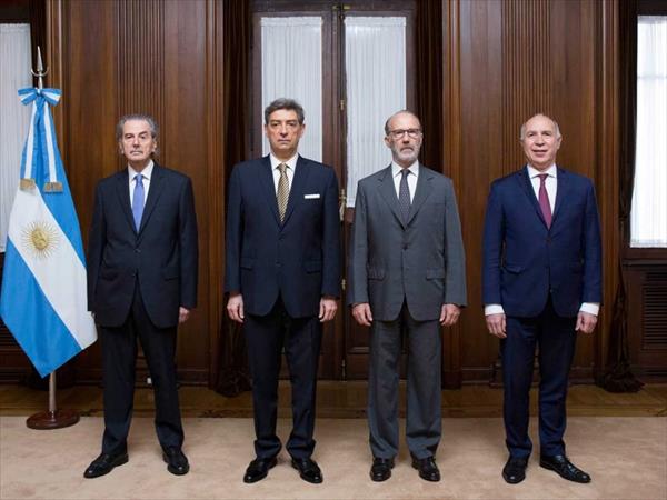 Las (no) audiencias de la Corte Las (no) audiencias de la Corte