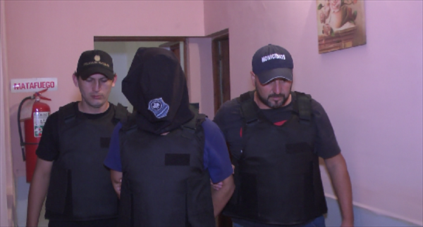 La Policía detuvo en la madrugada a Máximo Abraham en El Manantial La Policía detuvo en la madrugada a Máximo Abraham en El Manantial
