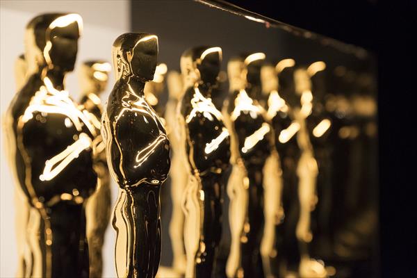 Los Oscar permitirán competir este año de forma excepcional a películas estrenadas ‘online’ Los Oscar permitirán competir este año de forma excepcional a películas estrenadas ‘online’