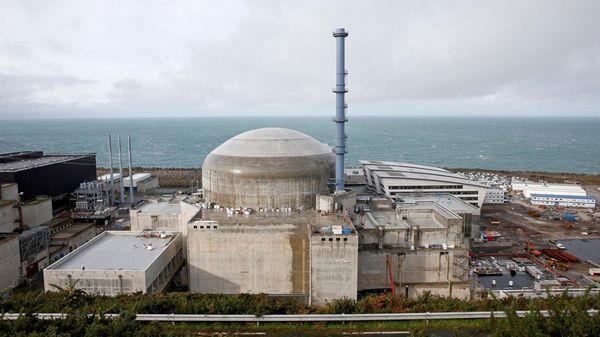 ALERTA EN FRANCIA POR UNA EXPLOSIÓN EN LA PLANTA NUCLEAR DE FLAMANVILLE ALERTA EN FRANCIA POR UNA EXPLOSIÓN EN LA PLANTA NUCLEAR DE FLAMANVILLE