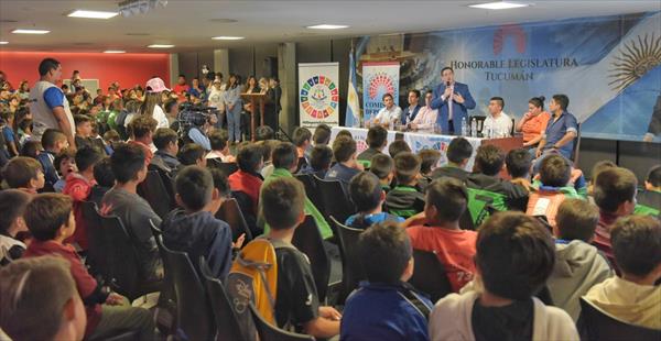 Se presentó en la Legislatura el “Torneo Cebollitas” Se presentó en la Legislatura el “Torneo Cebollitas”