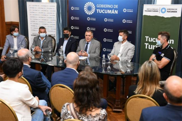 Realizaron una jornada sobre Educación Artística en el CIIDEPT Realizaron una jornada sobre Educación Artística en el CIIDEPT