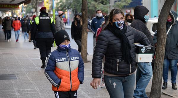 Habrá multas de hasta $30.000 por no usar barbijo en la vía pública Habrá multas de hasta $30.000 por no usar barbijo en la vía pública