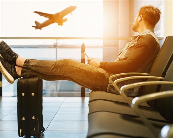 NO VOY EN TREN, VOY EN AVION NO VOY EN TREN, VOY EN AVION