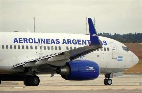 AEROLINEAS VOLANDO A PAGAR AEROLINEAS VOLANDO A PAGAR