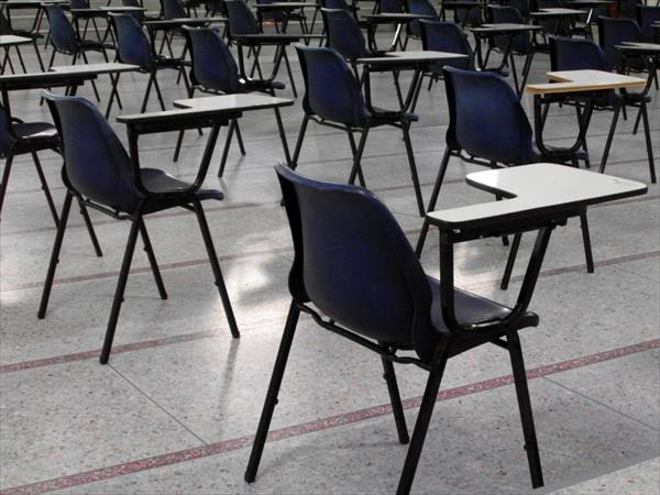 Por la paridad en los concursos Por la paridad en los concursos