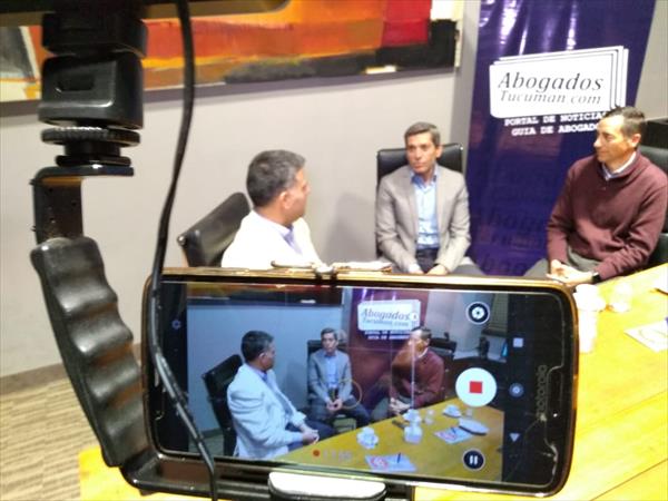 Ahora nos podes ver: nuevo formato Abogados Tucuman TV Ahora nos podes ver: nuevo formato Abogados Tucuman TV