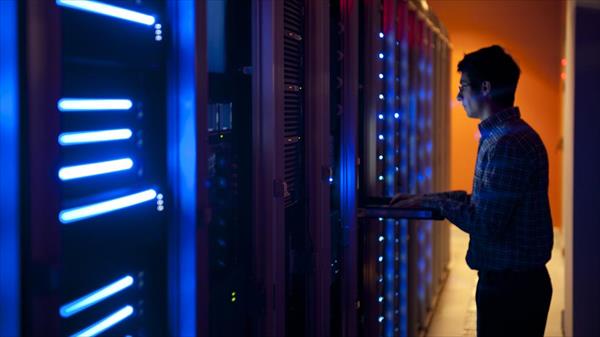 Empleo: Los perfiles en informática y tecnología que más buscan las empresas Empleo: Los perfiles en informática y tecnología que más buscan las empresas