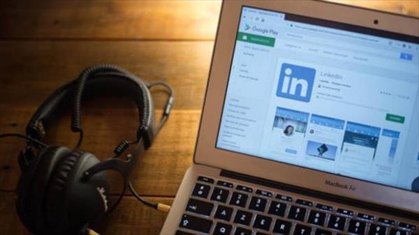 Ocho consejos expertos para mejorar el perfil de LinkedIn Ocho consejos expertos para mejorar el perfil de LinkedIn