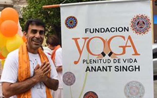 Charla de yoga para abogados Charla de yoga para abogados